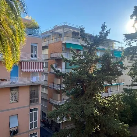 公寓 Casa Ruffini 圣雷默